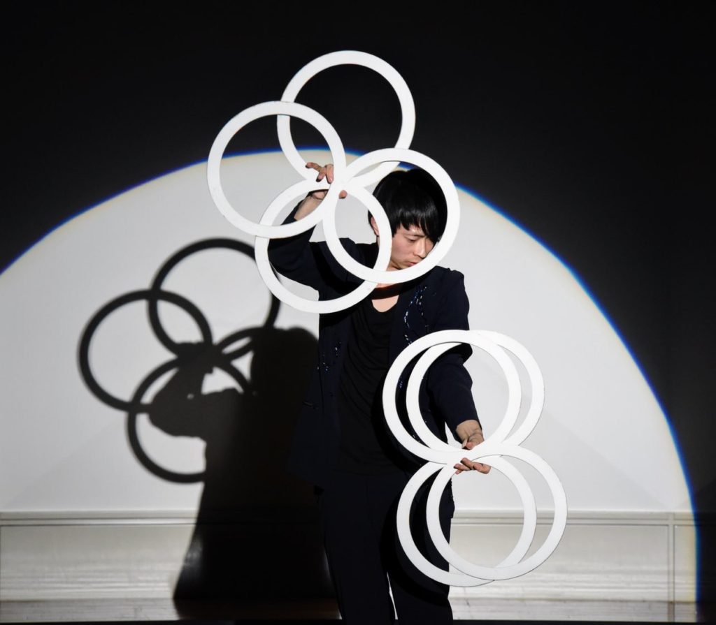 有名パフォーマー パフォーマー 有名 人気 ジャグリング 飛鳥ⅱ豪華客船 yuumei 大道芸 大道芸人